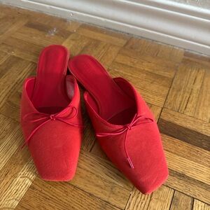 Everlane Vibrant Red Women's Mules with Bow Accent